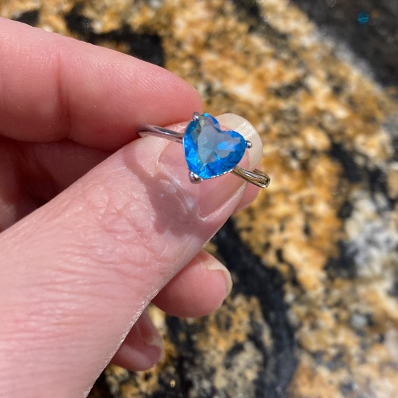 Jewelry - Heart-Shaped Blue Sterling Silver Ring adjustable